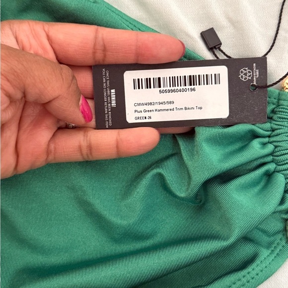 PrettyLittleThing Plus Green Hammered Trim Bikini Top Size US 22 - Picture 7 of 8